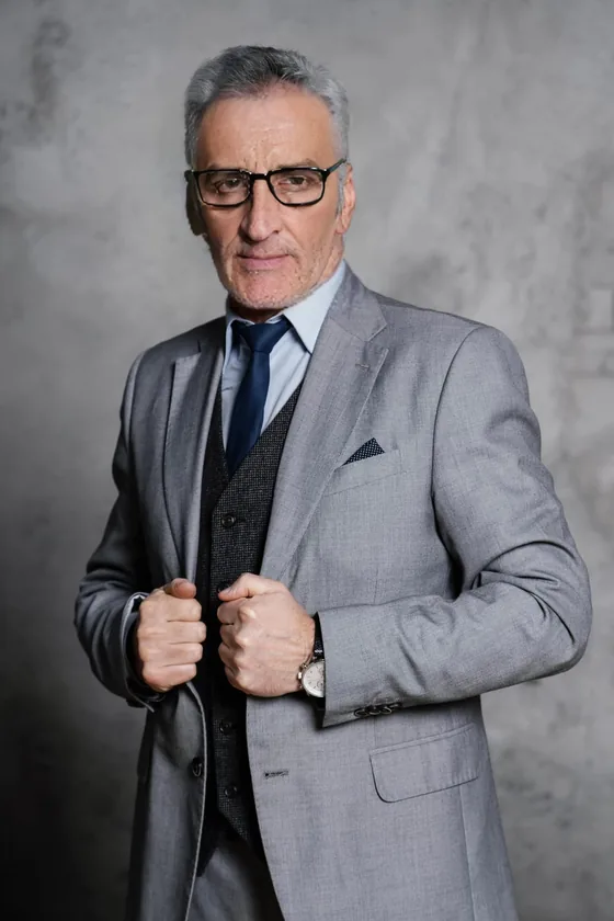 Glenn Phillips